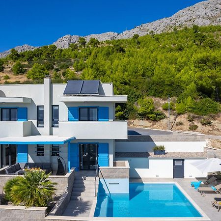 Villa Allegra With 32Msq Heated Pool, 300M Far From Sandy Beaches, Open Sea View Omiš Exteriér fotografie